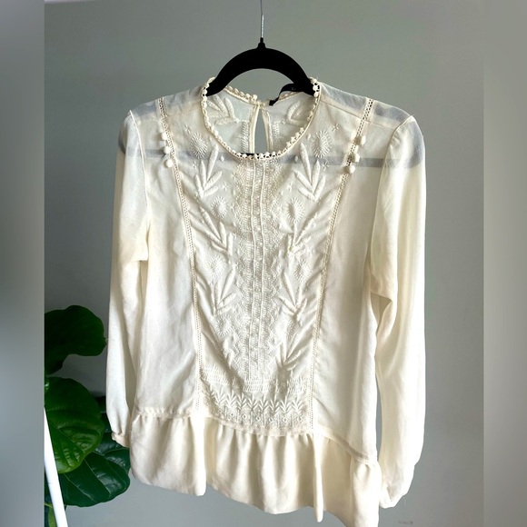 Zara Embroidered Cream Blouse Long Sleeve Size XS - Picture 1 of 3